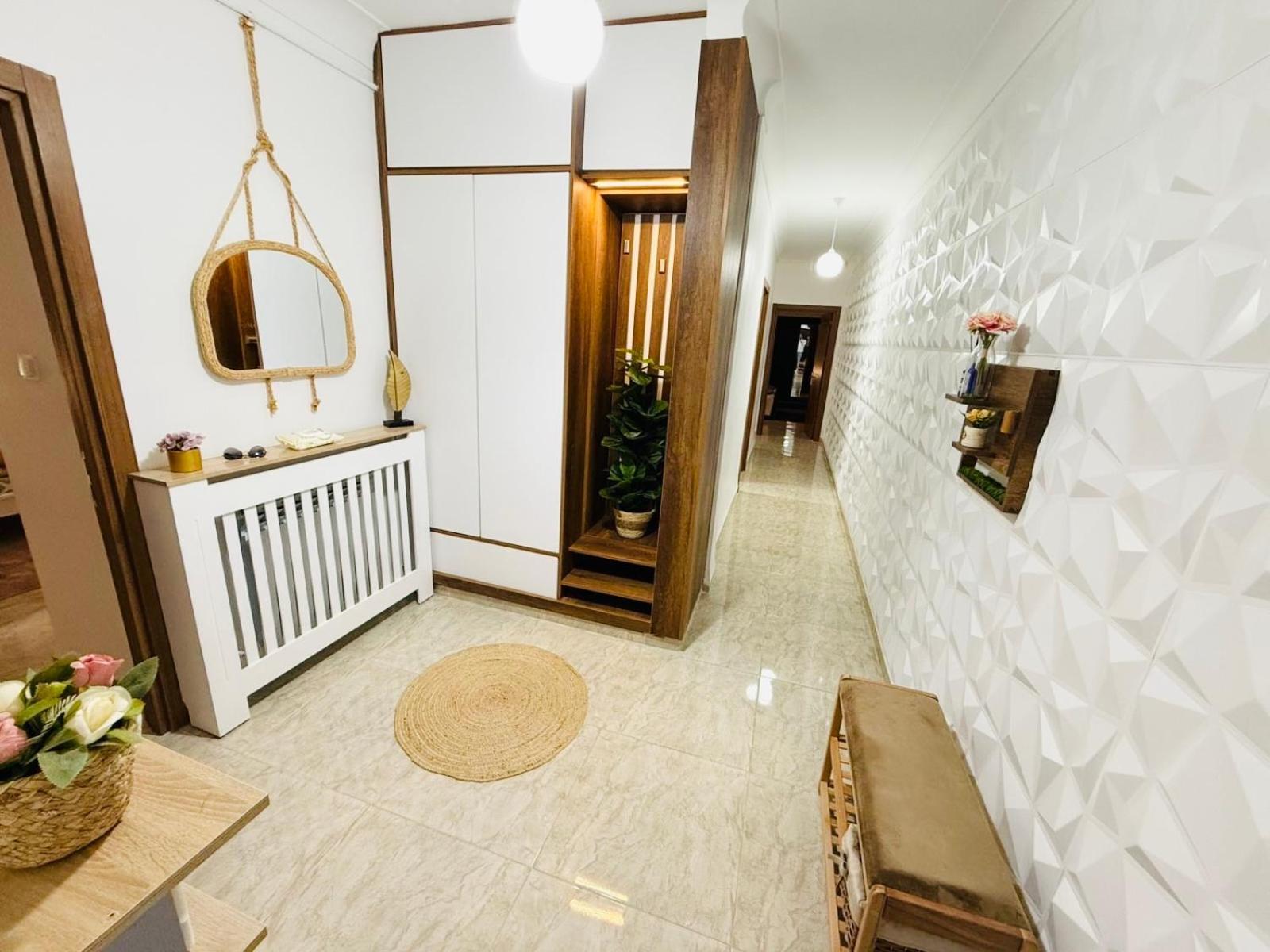 Appartement F5 Spacieux Equipe Haut Standing Mahelma Alger エクステリア 写真